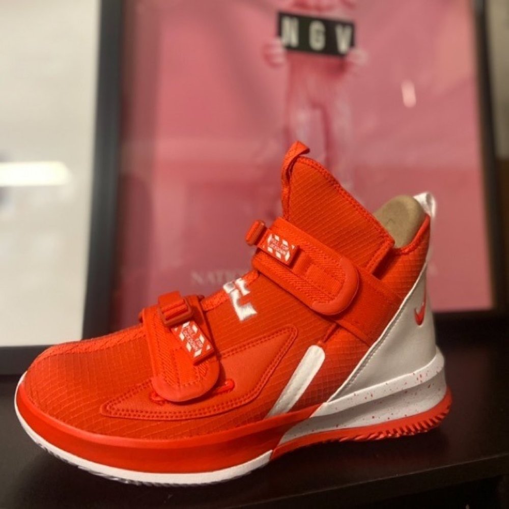 Nike Lebron Soldier XIII TB basketball shoe